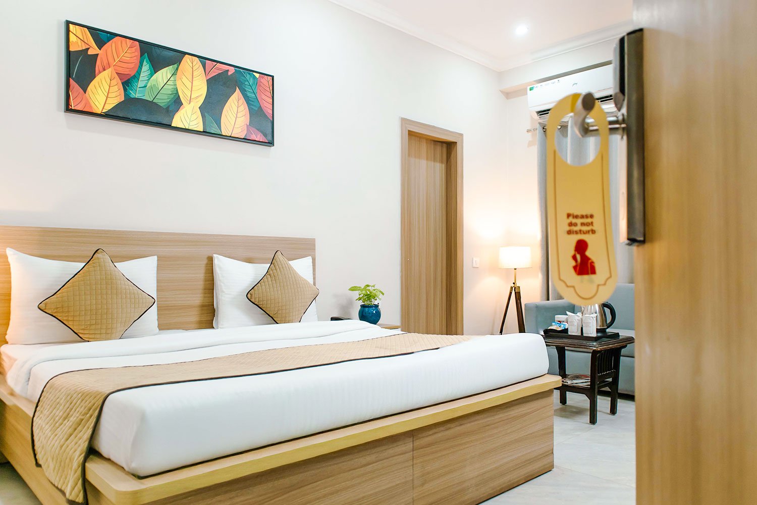 ess-kay-ess-villa-18